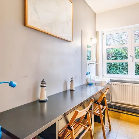 In With Terrace & Garden Koksijde